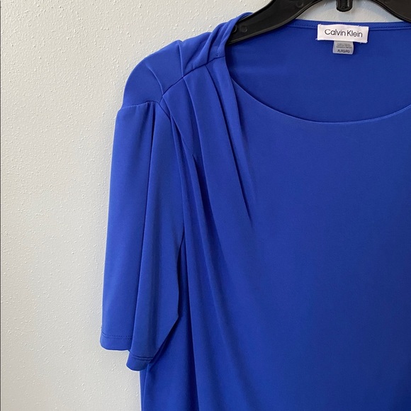 Calvin Klein Blue Top - Picture 2 of 12